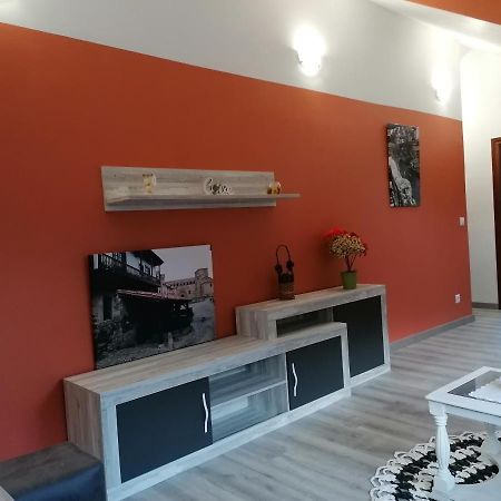 Апартаменти Apartamento Turistico La Mies Оренья Екстер'єр фото