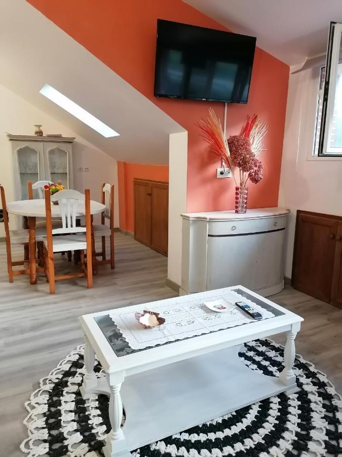 Апартаменти Apartamento Turistico La Mies Оренья Екстер'єр фото