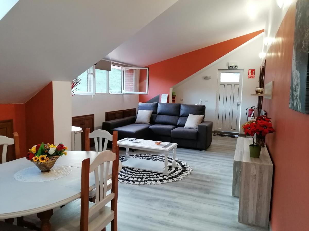 Апартаменти Apartamento Turistico La Mies Оренья Екстер'єр фото